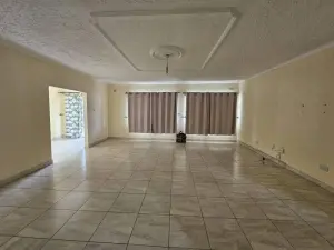 5 Bedroom House to Rent in Monavale