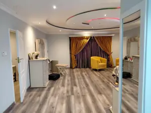 5 Bedroom House to Rent in Mount Pleasant