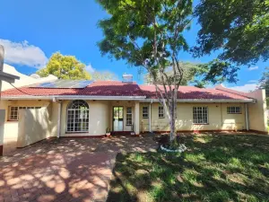 Townhouse/Cluster to Rent in Highlands