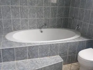 7 Bedroom House to Rent in Mount Pleasant