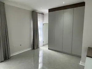 3 Bedroom Cottage/Garden Flat to Rent in Vainona