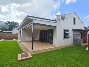 Townhouse/Cluster to Rent in Highlands