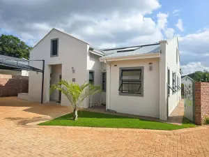 Townhouse/Cluster to Rent in Highlands