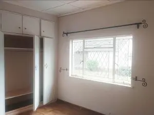 3 Bedroom House to Rent in Mount Pleasant