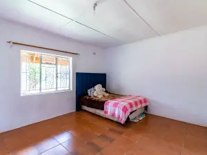 5 Bedroom House to Rent in Mount Pleasant