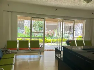 Office to Rent in Borrowdale