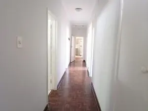 3 Bedroom House to Rent in Alexandra Park