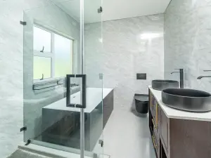 4 Bedroom House to Rent in Borrowdale Brooke