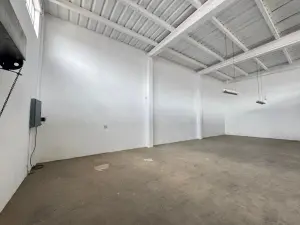 Warehouse/Industrial to Rent in Msasa