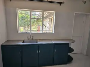 3 Bedroom House to Rent in Waterfalls