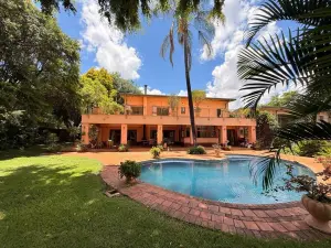 4 Bedroom House to Rent in Alexandra Park