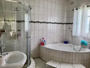 4 Bedroom House to Rent in Pomona