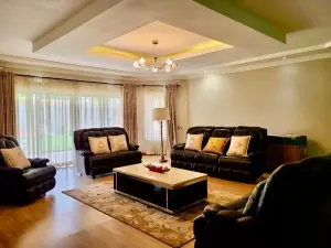 4 Bedroom House to Rent in Pomona