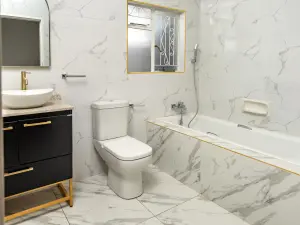 Office to Rent in Alexandra Park