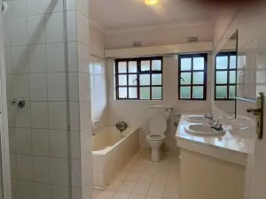 4 Bedroom House to Rent in Borrowdale