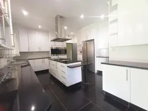 4 Bedroom House to Rent in Colne Valley