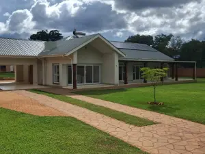 4 Bedroom House to Rent in Borrowdale