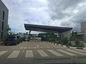 Flat/Apartment to Rent in Borrowdale West