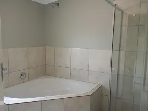 3 Bedroom House to Rent in Hatfield