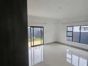 Townhouse/Cluster to Rent in Adylinn