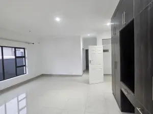 Townhouse/Cluster to Rent in Adylinn