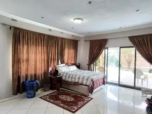 4 Bedroom House to Rent in Pomona