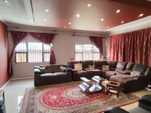 4 Bedroom House to Rent in Pomona