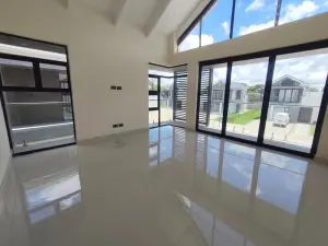 Townhouse/Cluster to Rent in Mount Pleasant