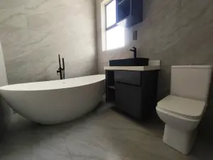 Townhouse/Cluster to Rent in Mount Pleasant