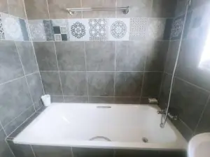 Flat/Apartment to Rent in Avondale