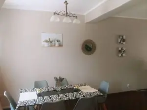 Flat/Apartment to Rent in Avondale