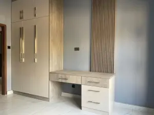 Townhouse/Cluster to Rent in Emerald Hill