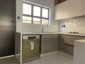 Townhouse/Cluster to Rent in Emerald Hill