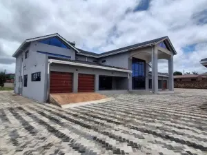 Townhouse/Cluster to Rent in Gletwin Park