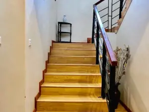 Townhouse/Cluster to Rent in Pomona