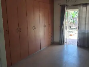 Townhouse/Cluster to Rent in Newlands