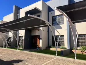 Townhouse/Cluster to Rent in Greencroft