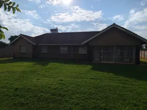 4 Bedroom House to Rent in Goodhope