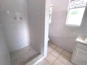 Office to Rent in Highlands