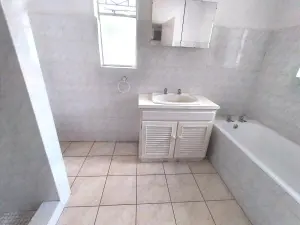 Office to Rent in Highlands