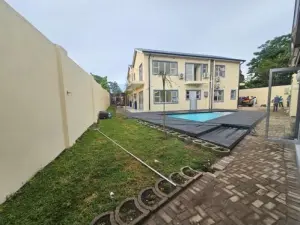 Townhouse/Cluster to Rent in Avondale