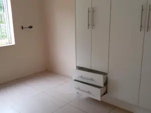 2 Bedroom Cottage/Garden Flat to Rent in Greendale