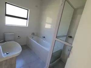 Townhouse/Cluster to Rent in Mandara