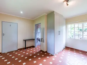 1 Bedroom Cottage/Garden Flat to Rent in Mount Pleasant