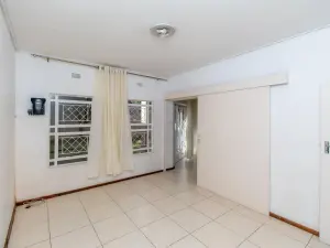 Flat/Apartment to Rent in Avenues