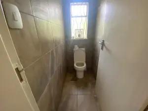 House to Rent in Alexandra Park