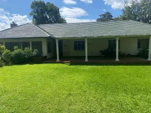 House to Rent in Alexandra Park