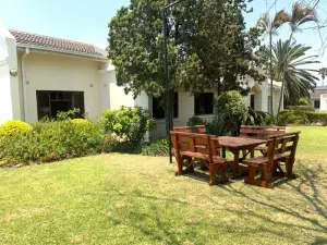 4 Bedroom Cottage/Garden Flat to Rent in Greendale