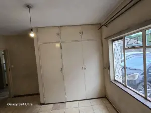 Flat/Apartment to Rent in Avenues