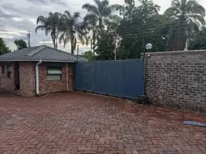 Townhouse/Cluster to Rent in Avondale West